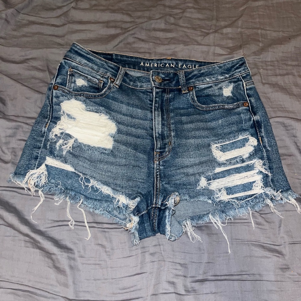 american eagle jean shorts size 6